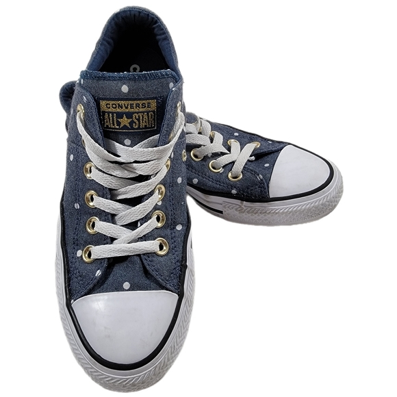 Converse Women’s size 7 Denim Poka Dot Shoes EUC - Picture 1 of 12